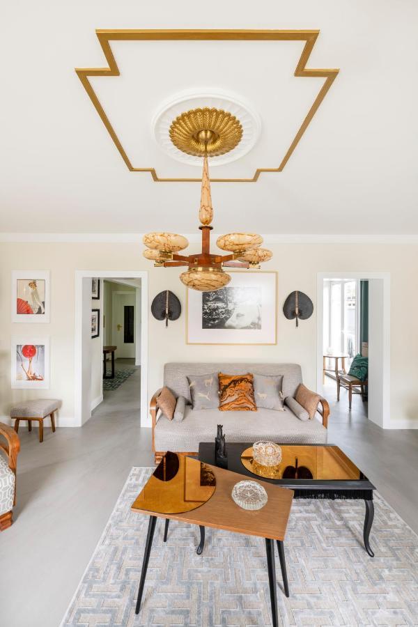 Suite With Private Bathroom At Three Bedroom Interwar Villa Grabyte With Daily Spaces To Share By Pine Forest On The Bank Of The River- 8Min By Car From Old Town Kaunas Luaran gambar